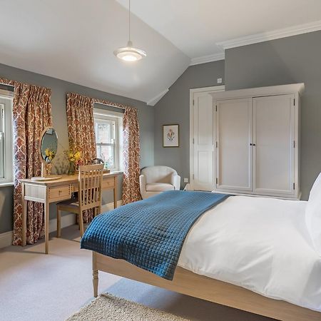 Lawn House Hotell Hatfield  Eksteriør bilde