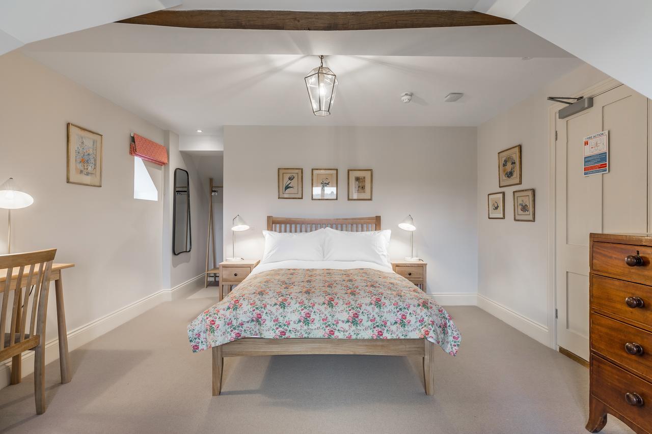 Lawn House Hotell Hatfield  Eksteriør bilde
